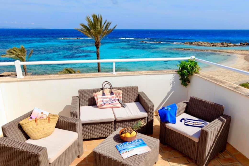 Apartamentos Sa Varadero Fronte Mar Espujols Es Pujols Dış mekan fotoğraf